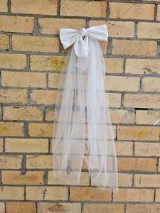 Veils: Bow Veil