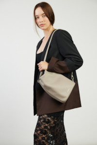 Saben: Jojo Shoulder Bag | Dove Pebble