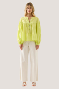 Under 100: Aurora Button Blouse | Pomelo