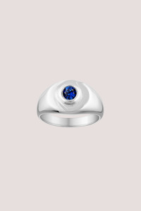 Jewellery 1: Heritage Signet Ring | White Gold/Royal Blue