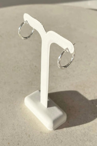 Saint Valentine: Classic Hoops Medium | Silver