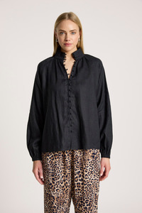 Eb Ive: Bajau Button Shirt | Black