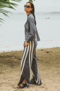 Races Trackpant | Washed Black