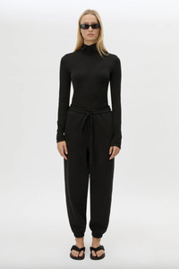 Lyra Track Pant | Black