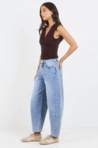 Graduate Light Blue Stretch Barrel Jeans