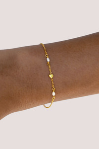 Heart & Pearl Bracelet | Gold