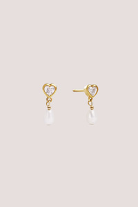 Jewellery 3: True Love Pearl Studs | Gold