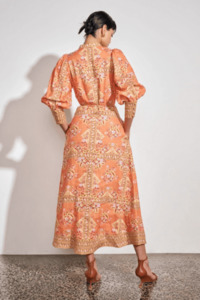 Zoe Kratzmann: Enveope Dress | Marigold Glow