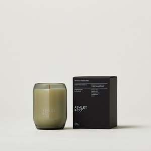 Candles: ASHLEY & CO Parakeets & Pearls Waxed Perfume