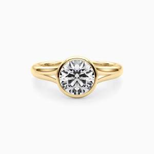 Engagement: NOVA ROUND BEZEL SOLITAIRE