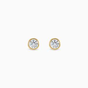 ASH BEZEL DIAMOND STUDS