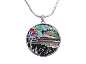 Kiwicraft Paua Rangitoto Pendant with Box