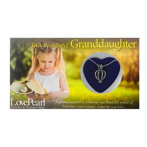 Love Pearl Giftset: GRANDDAUGHTER - LOVE PEARL NECKLACE & PENDANT GIFTSET