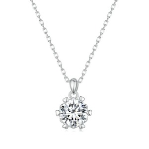 V Jewellery - S925 Sterling Silver Moissanite Stone Heart Necklace, 6.5mm 1.0ct &hellip;