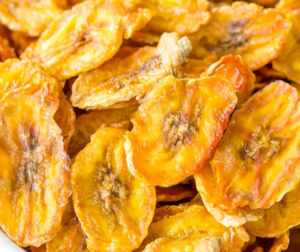 Dried Fruits: Banana chips