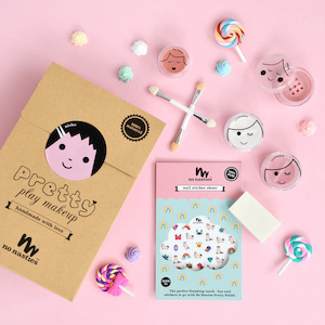 Pretty Play Makeup: Nisha Pink Natural Kid's Play Makeup Goody Pack