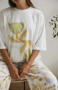BLOOM TEE - MAMA