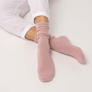 Possum Merino Wool Socks | HUKA | Pink Marshmallow