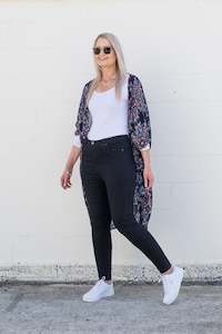 Kimonos: Navy & Pink Bouquet - Long Patterned Kimono