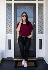 Flutter Sleeve Tees: Wine Flutter Sleeve Tee