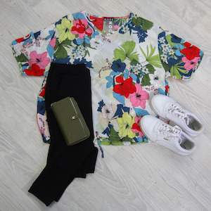 Verity Tie Tops: Short Sleeve Verity Tie Top - White Tropical Palm