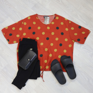 Short Sleeve Verity Tie Top - Rust Dot