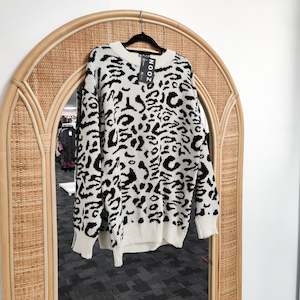 Knits: Long Animale Jersey - White