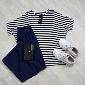 Falling Tee - Black/White Stripe