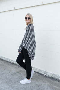 Knits: Houndstooth Shrug