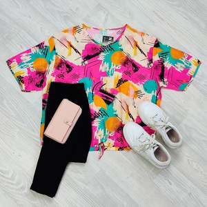 Short Sleeve Verity Tie Top -Bright Grafitti