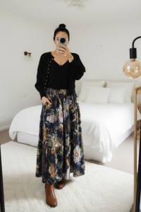 Pants Skirts: Tiered Victoria Maxi Skirt - Intricate Flower