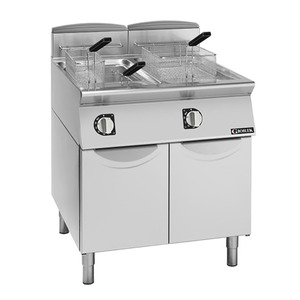 Products: Giorik 900 Series Fryers: Versatile Cooking Solutions for Professional Kitchens