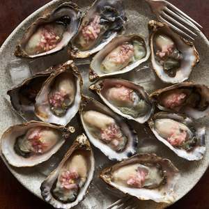 Fresh Halfshell Oysters - XMAS Pickup Only