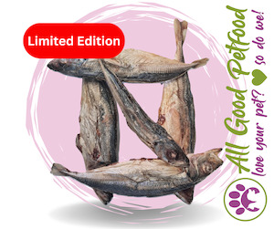 Itchy Dog Treats: Natura Whole Mackerel 200g Limited Edition!