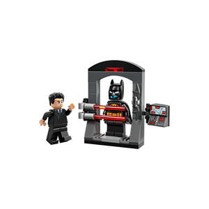 LEGO Batman 30726 Batman: Bruce Wayne and the Batsuit