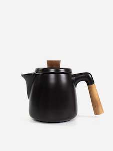 Drinkware: Black Teapot