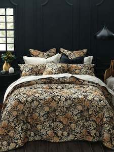 Beaumont Bedspread Set