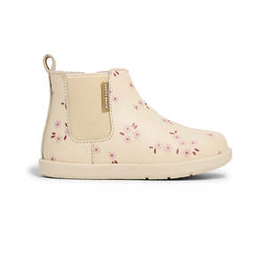 Shoes: Pretty Brave Charlie - Winter Bloom