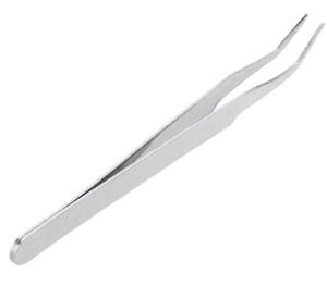 Cuticle Pushers Orange Sticks: Angled Tweezers