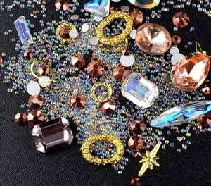 Rhinestones: Rhinestone & Gem Pot No.4 | TCG Nail Art Pot NZ