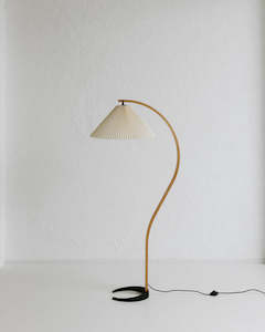 Pleated Floor Lamp