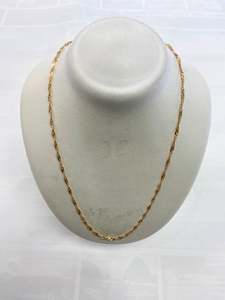 Chains: 9ct Singapore twist chain