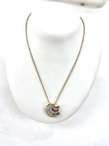Chains Collection: 9ct chain 3 gold pendant