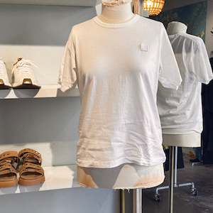 Frontpage: Acne Studios Oversized Applique T Shirt - SIZE XS