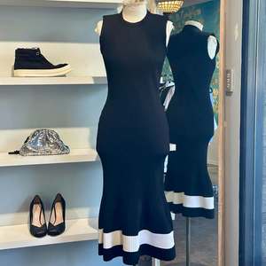 Dresses: Victoria Beckham Fit & Flare Dress - SIZE 3 (NZ
