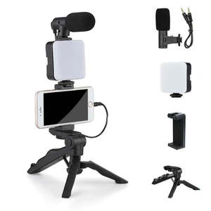 Smartphone Vlogging Kit With Tripod Fill Light