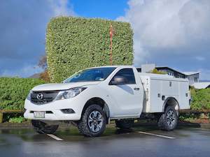 Used Equipment: 2018 Mazda BT-50 Service Body, Hydraulics Ute, Hose Doctor
