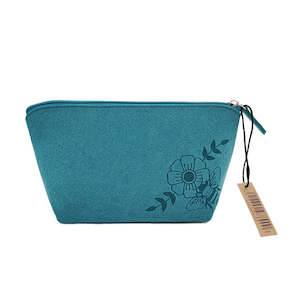 Cosmetic Bags: Cosmetic Bag Felt Bee NZ 22cm