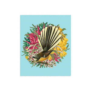 Botanic Fantail Lens Cloth