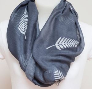 Scarf: Grisaille Small Fern Scarf